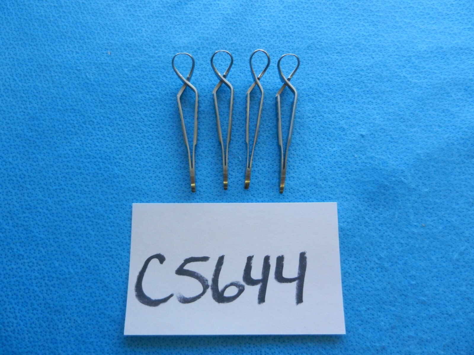 Pilling Boss Surgical Jones Cross Action Towel Forceps Lot Of 4