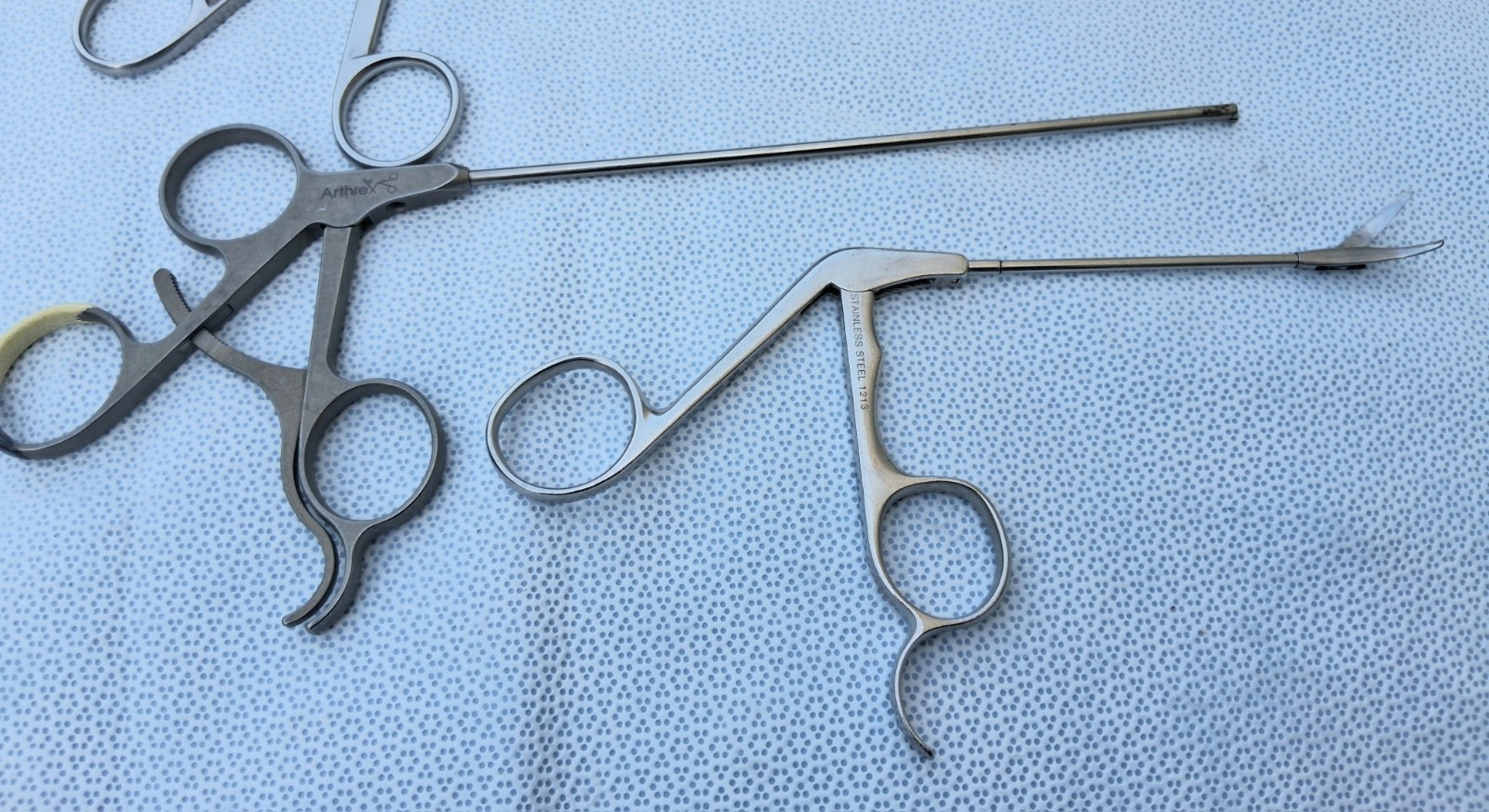 Lot of 100 Orthopedic Instruments & Others, Medical, With Case