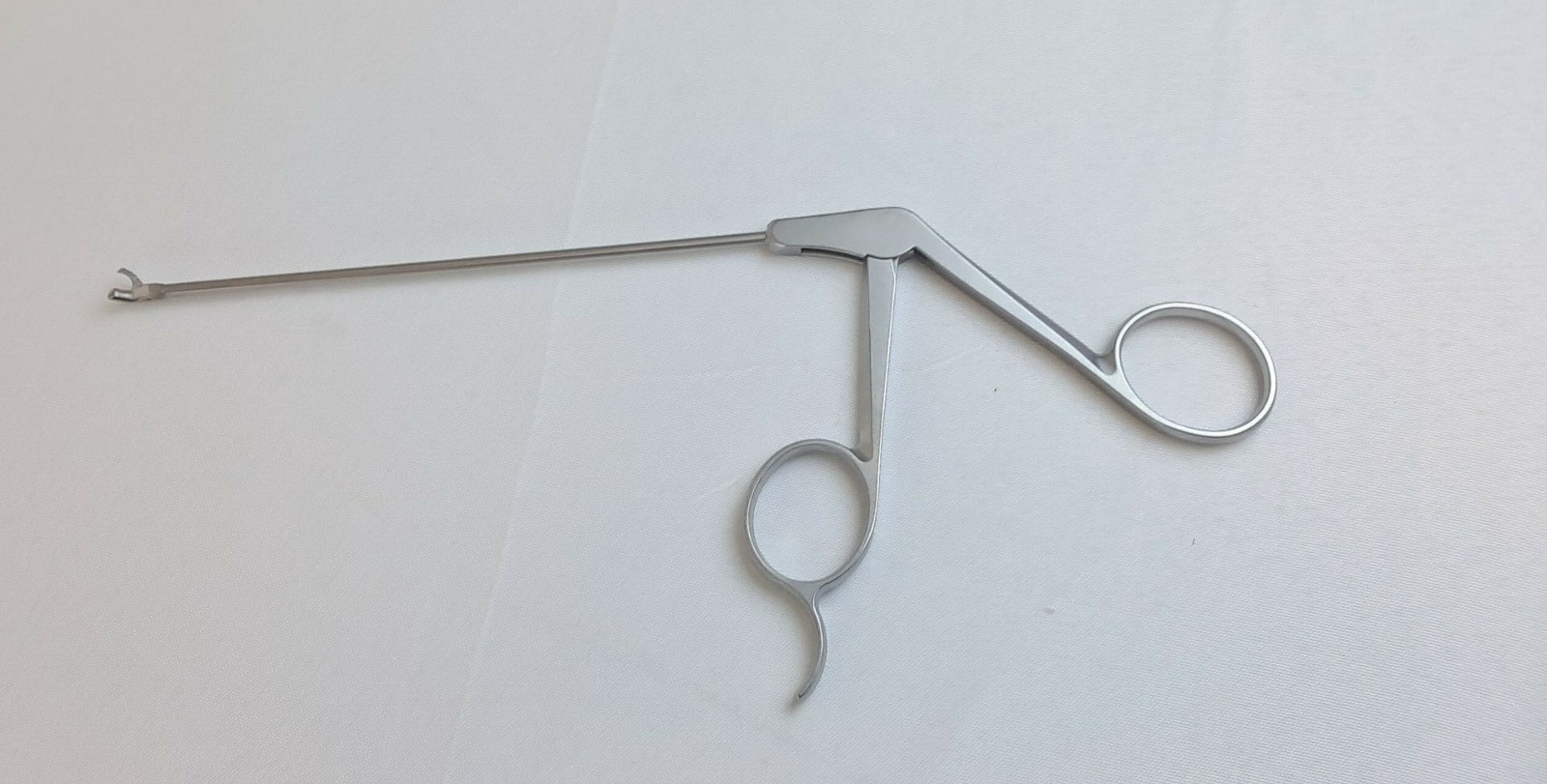 Shutt Linvatec 32.10014 Arthroscopic 45° Left Forceps 2.75mm