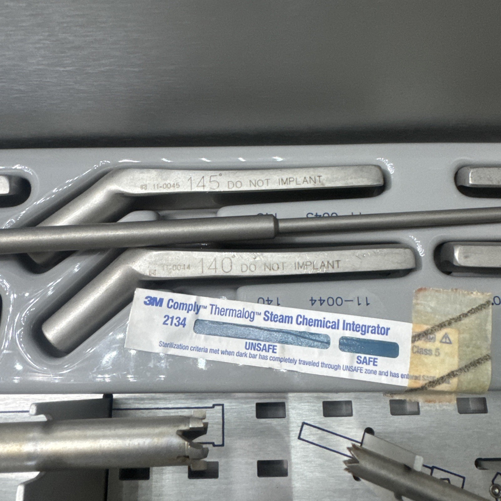 Smith & Nephew/Richards 7111-5090 AMBI/Classic Compression Hip System Orthopedic