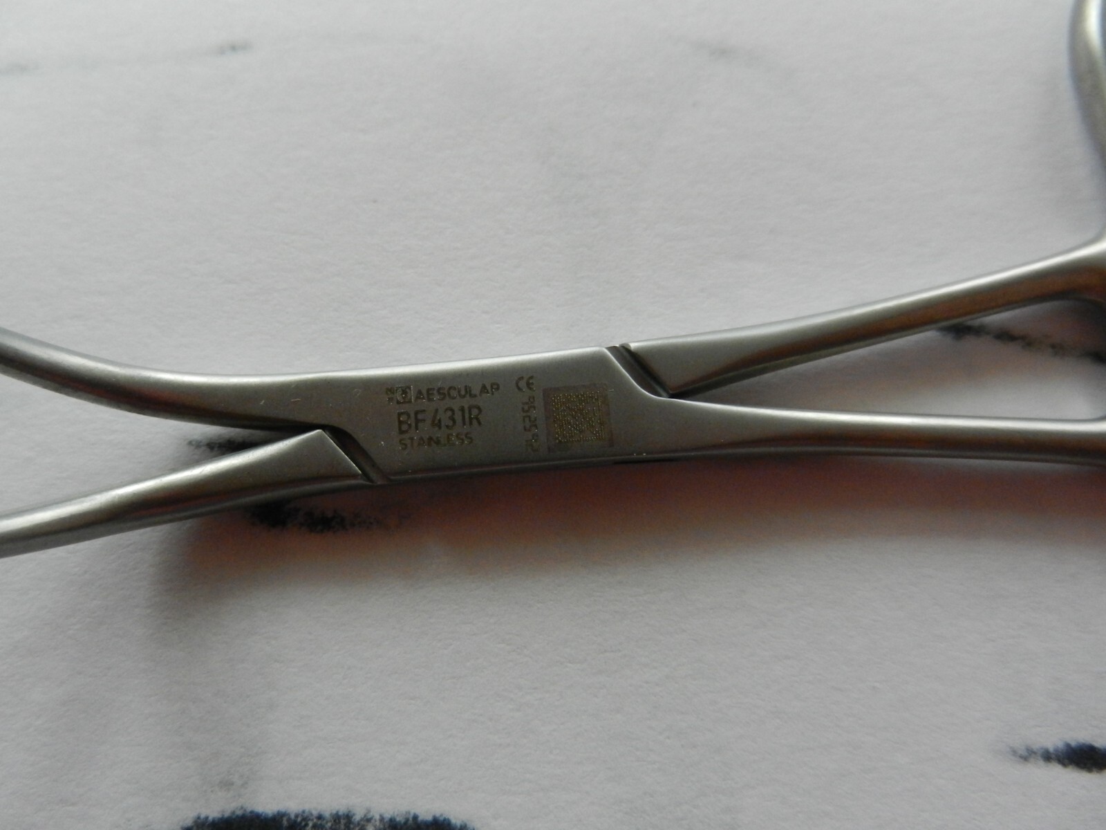 E5648 Aesculap BF431R Backhaus 90mm Towel Clamp 3.5″ Overall Length