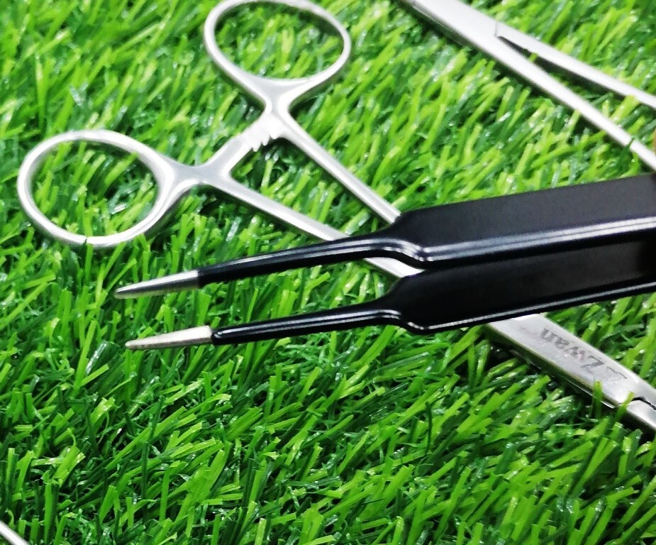 20 Pcs Extended Hand Plastic Reconstruction Surgery & Veterinary Instruments Set