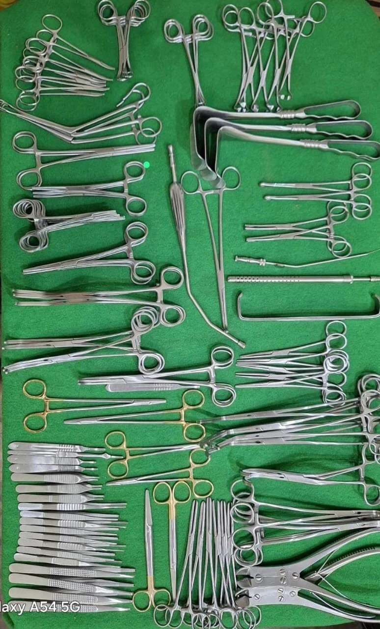Major Cardiovascular Thoractomy Vascular 106 pcs Set Open Heart Instruments
