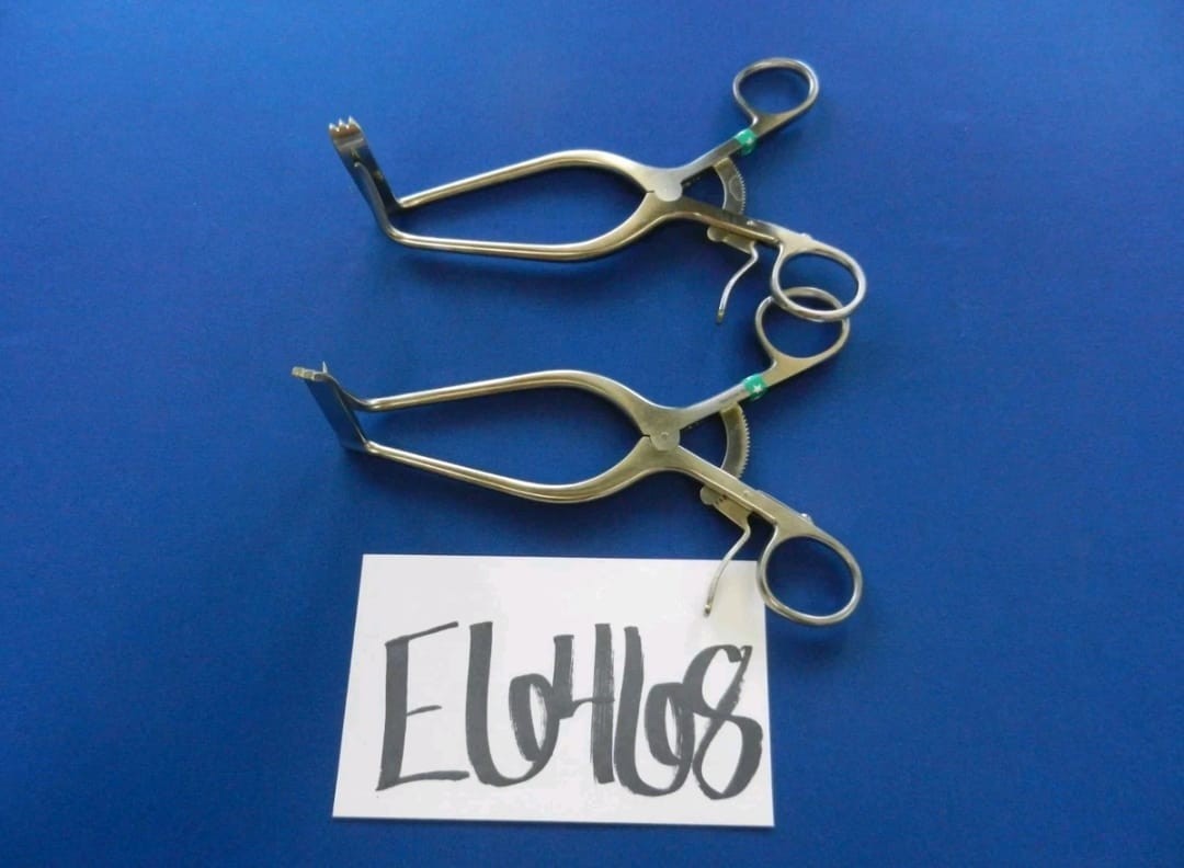 E6471 Boss Williams 80x20mm Set of Left & Right Retractors