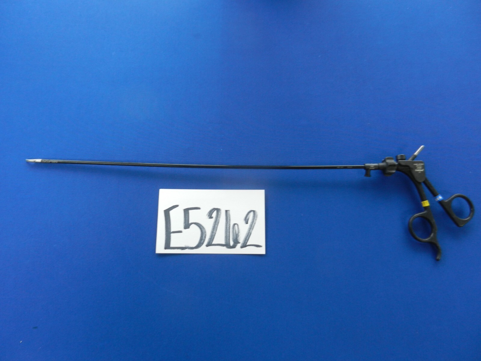 E5262 Storz 33410MD Kelly Forceps 5mm x 43cm with 33125 Clickline Handle