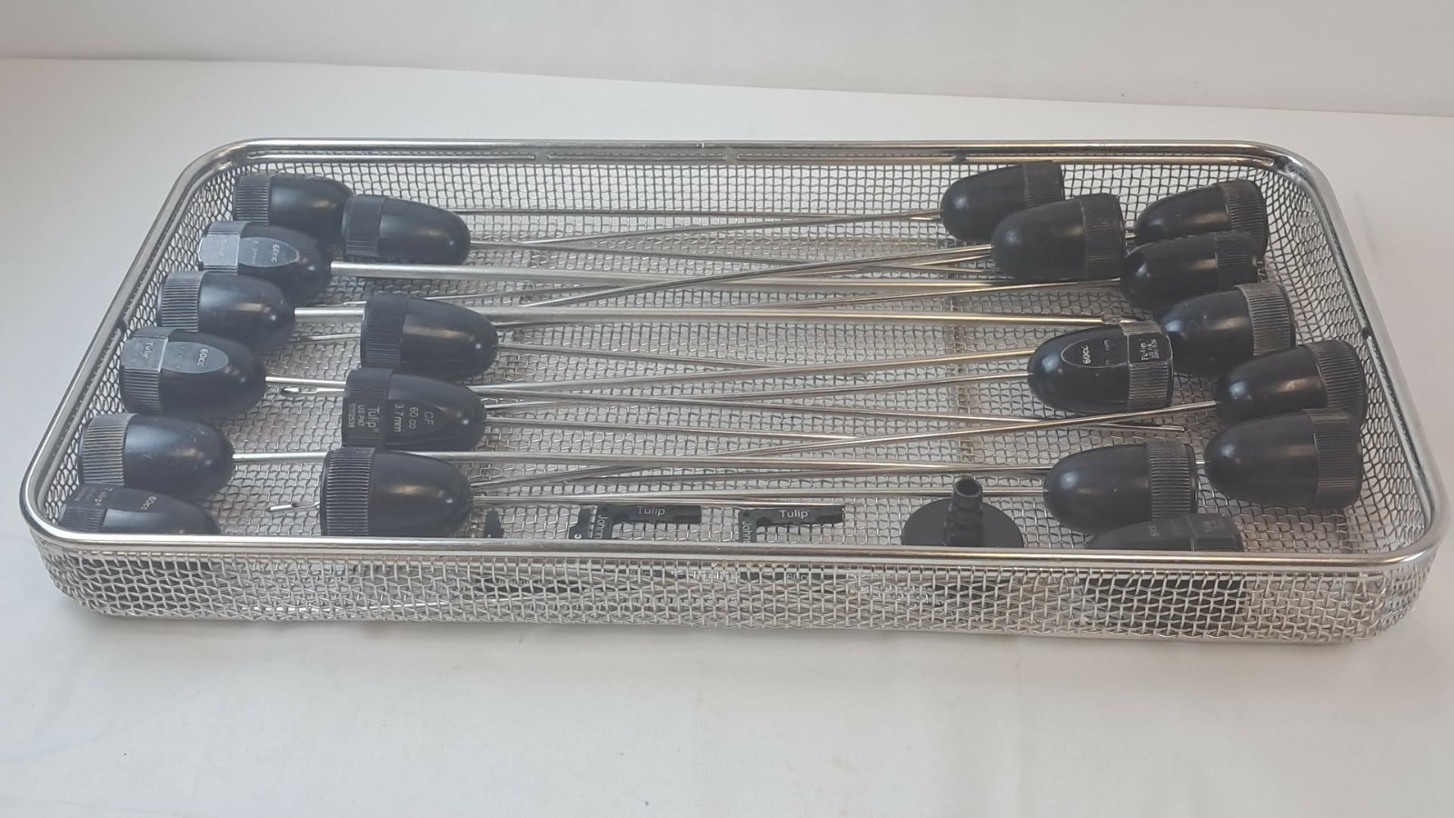 24 pc Tulip 60cc 3.0/3.7/4.4/4.6/6.3mm Liposuction Cannulas w/ Tray