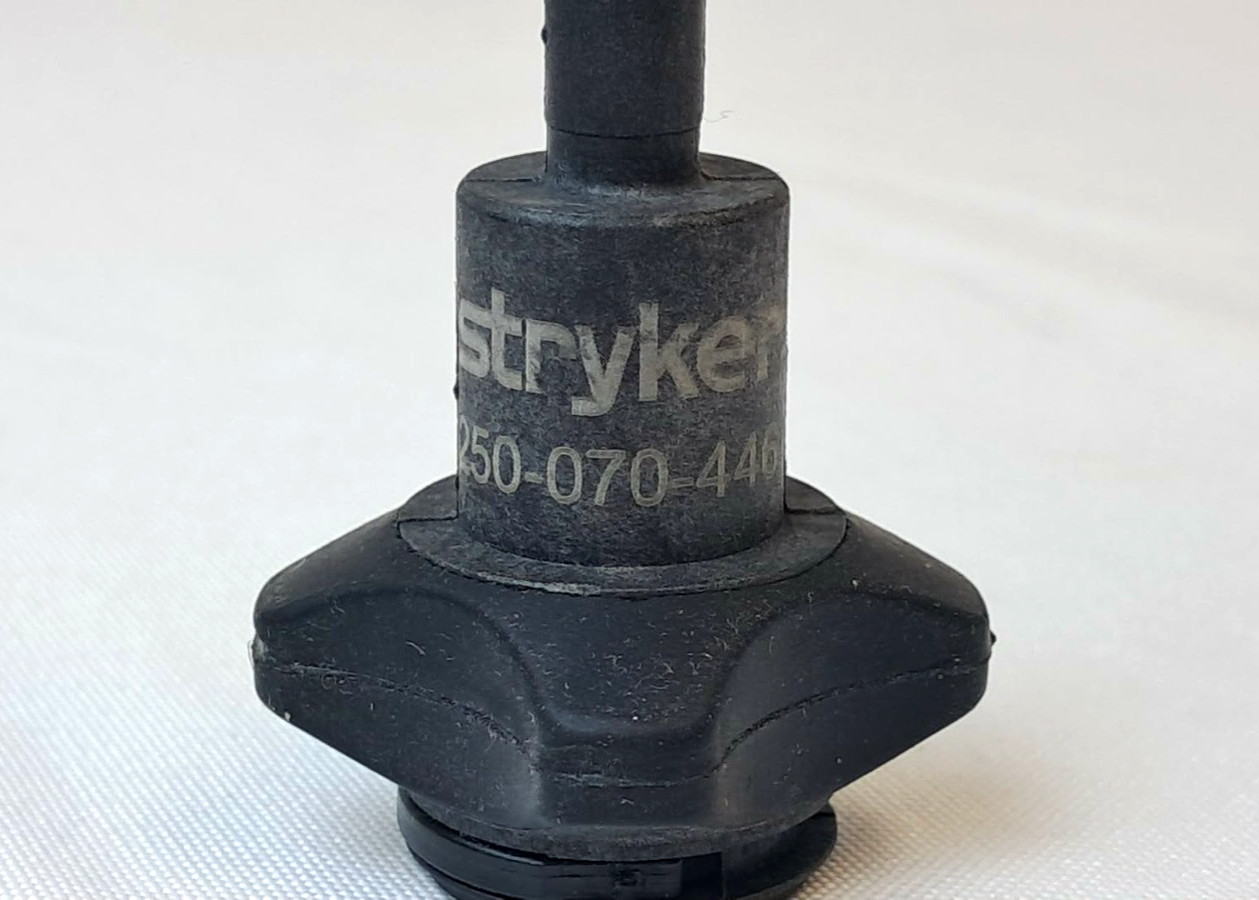 Stryker 250-070-446 Spoon Tip Probe & 250-070-460 Insulated Outer Sheath