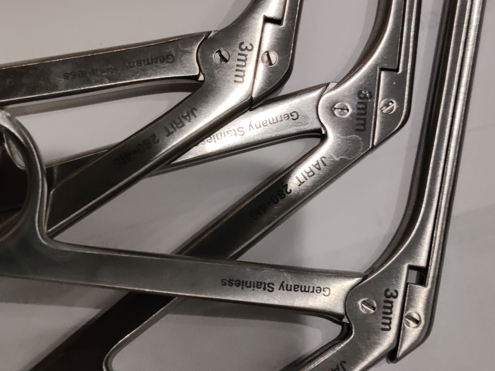 JARIT IVD DISC RONGEUR 3MM UPWARD JAWS 7″LONG # 410-516 USED EXCELLENT