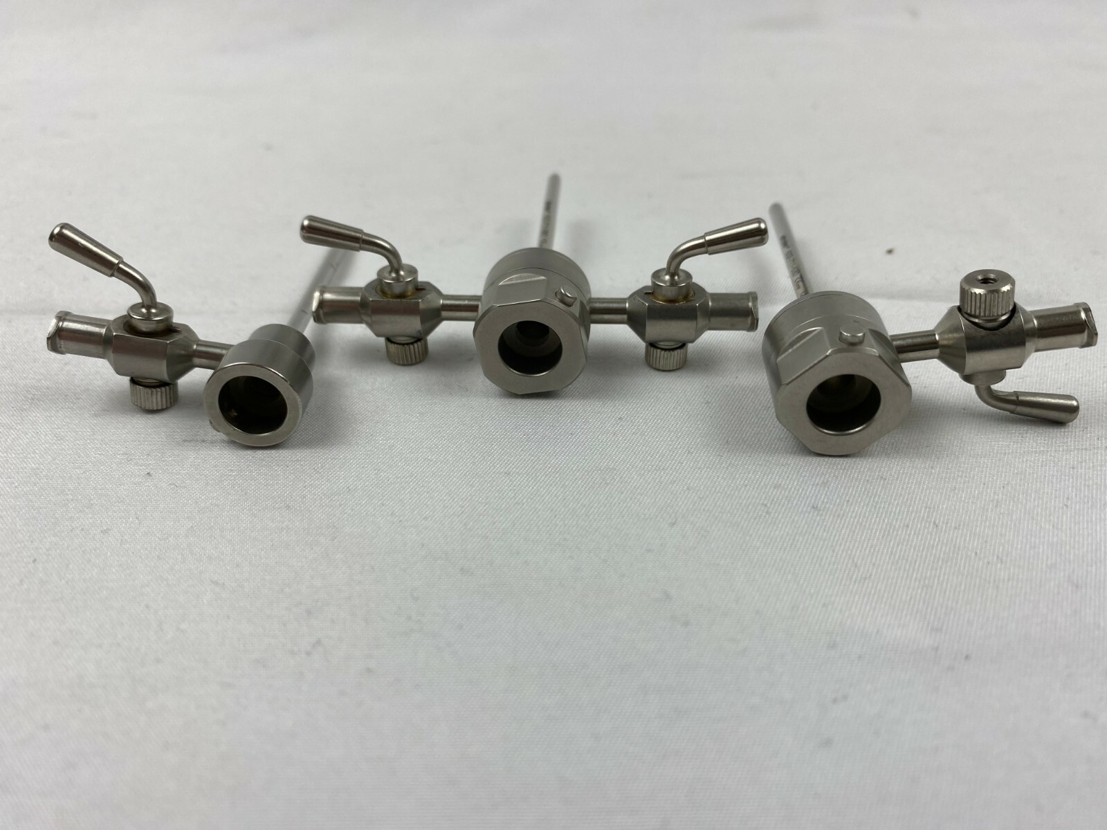 Stryker Trocars W/ Sheaths & Valve