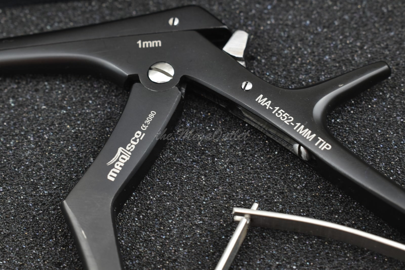 8″ Kerrison Rongeurs Upward Cutting at 40° Angle 1mm Bite Cervical Orthopedic