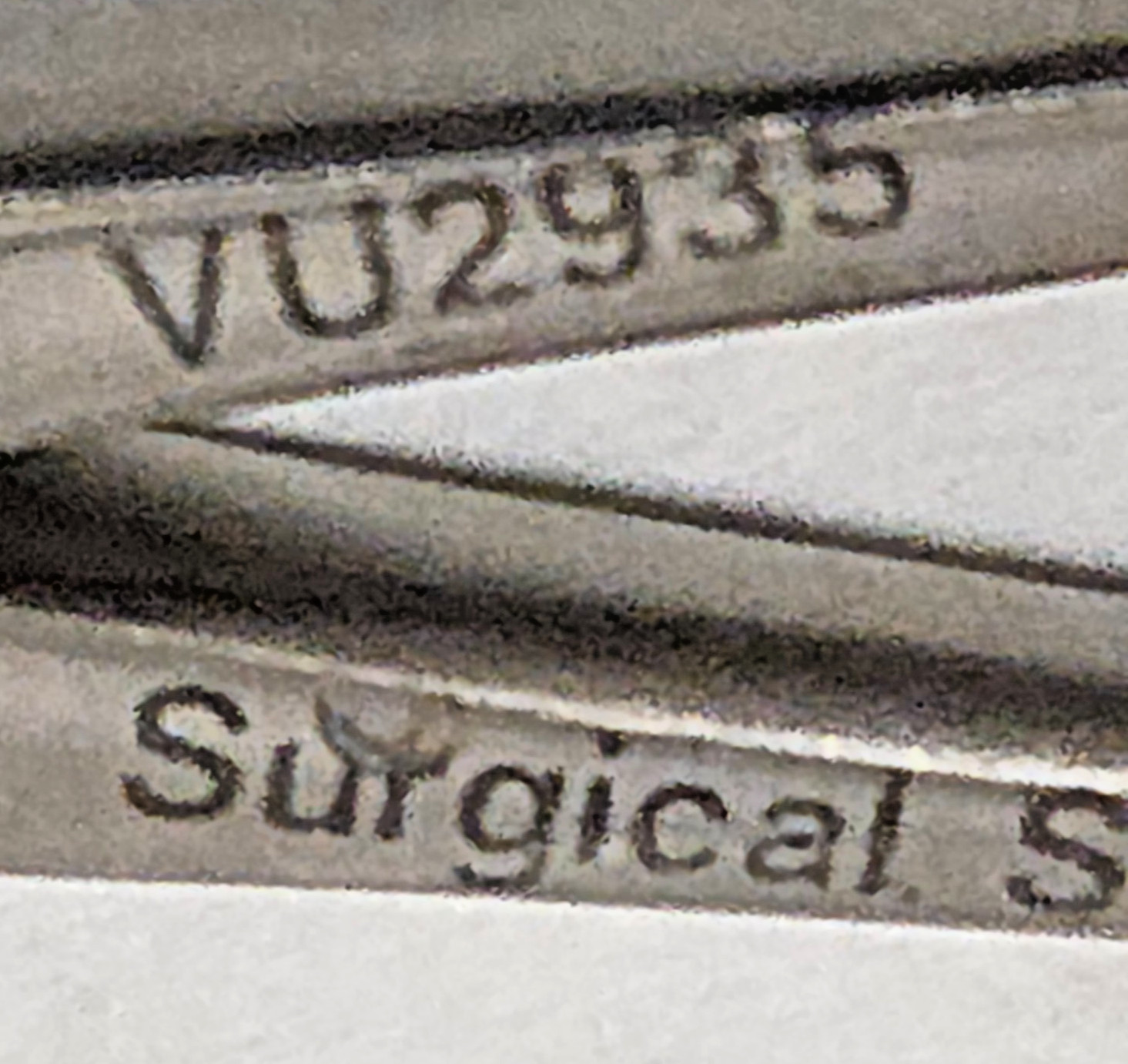 LOT of 2 V. Mueller VU2935 Towel Forceps, 4″, Locking Finger Ring Handle