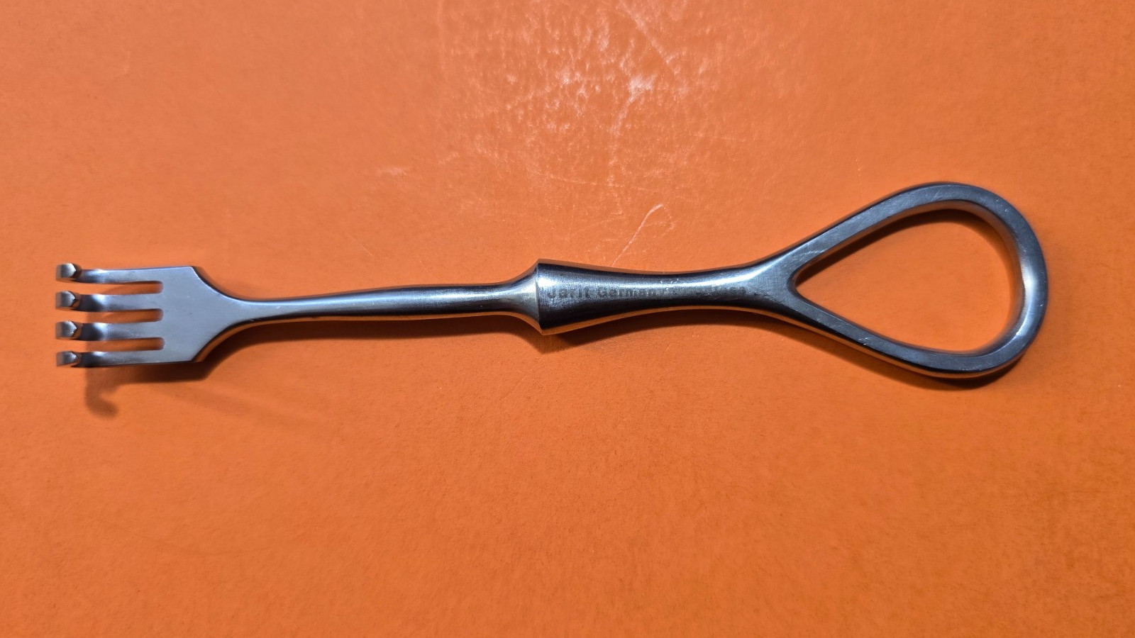 Jarit Surgical Volkman Retractor 4 .5″ Blunt 4 Prongs