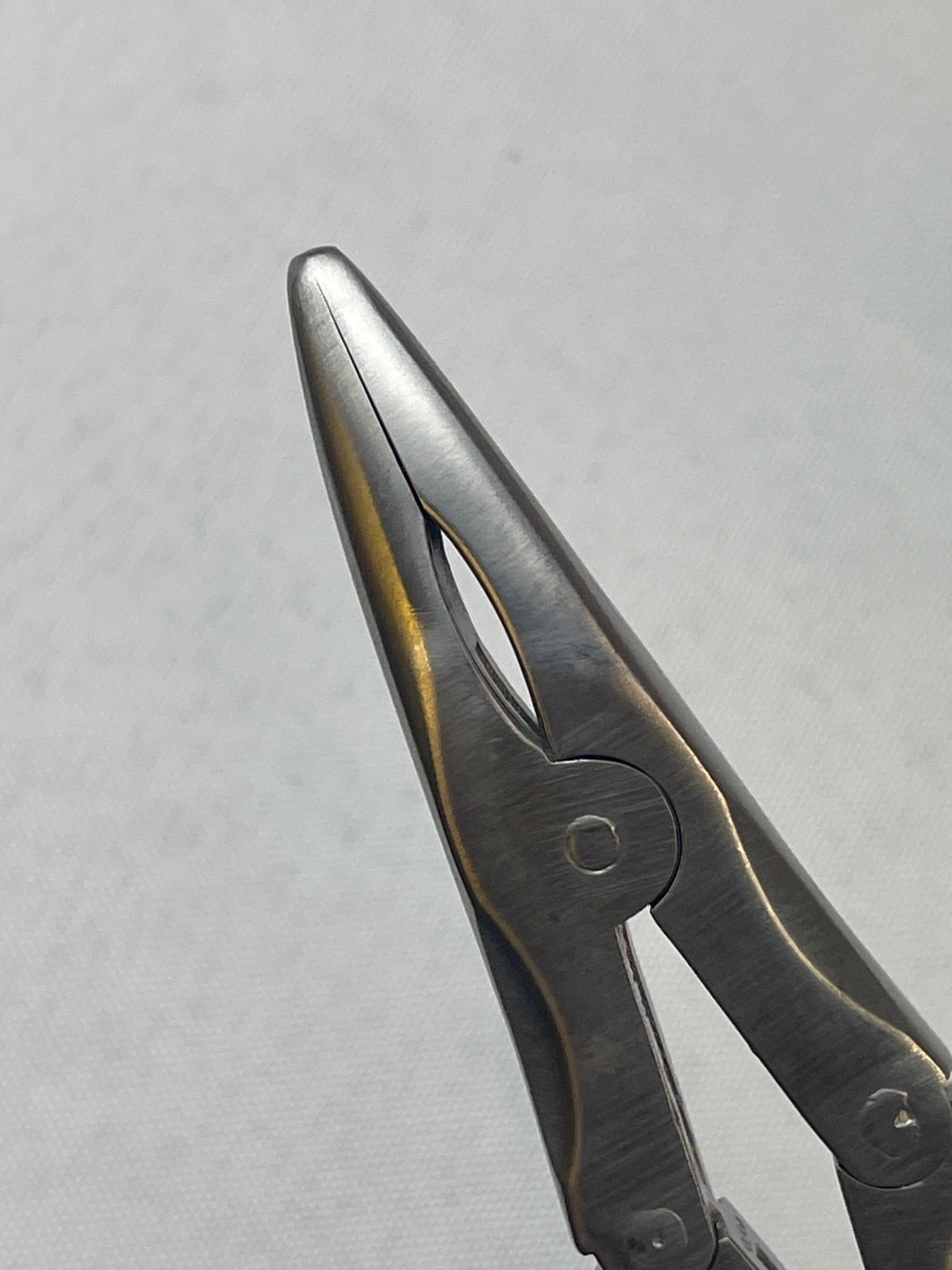 K Medic KM47-522 Beyer Ronguer Curved Jaw 4mm x 15mm D/A 7″ Orthopedics