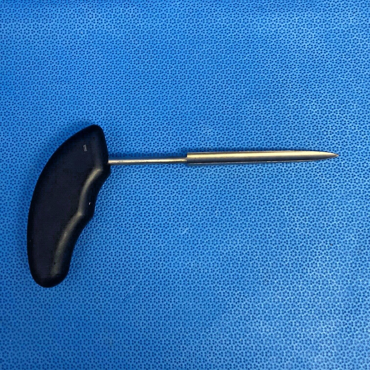KMedic KM 48-337 Perthes 8 1/4″ Bone Awl Orthopedic