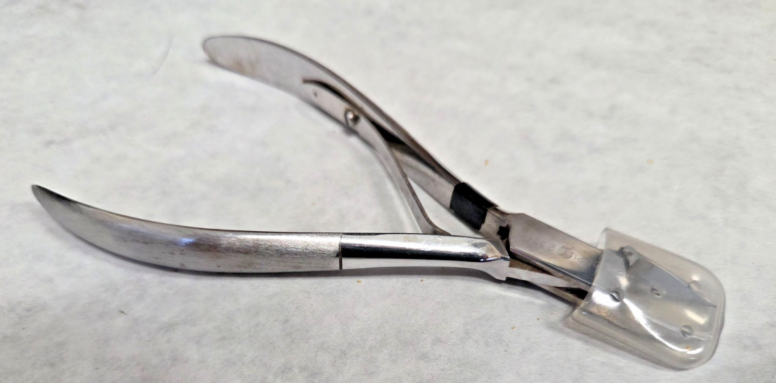 De pu y Syn 2326 NAIL NIPPER, 6″ (A4E)