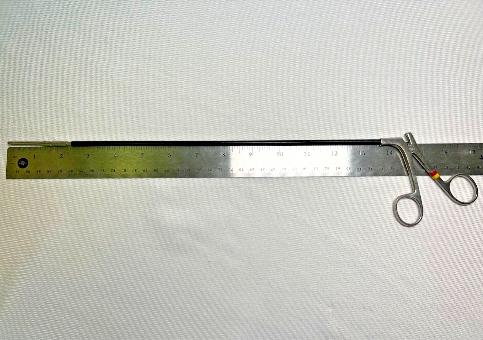 Solos Endoscopy GI-1055 Glassman Clamp 40mm X 5mm