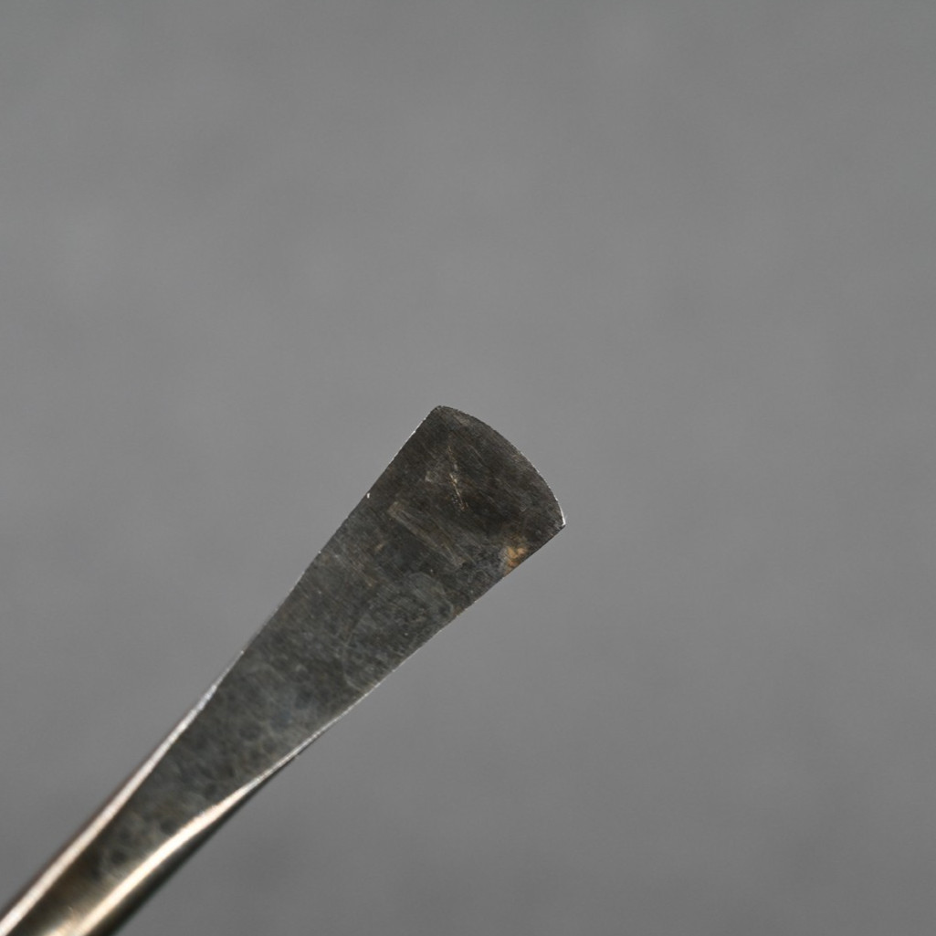 Aesculap MF405R Cushing Periosteal Elevator 15 mm Round Sharp Tip 7 1/4 in