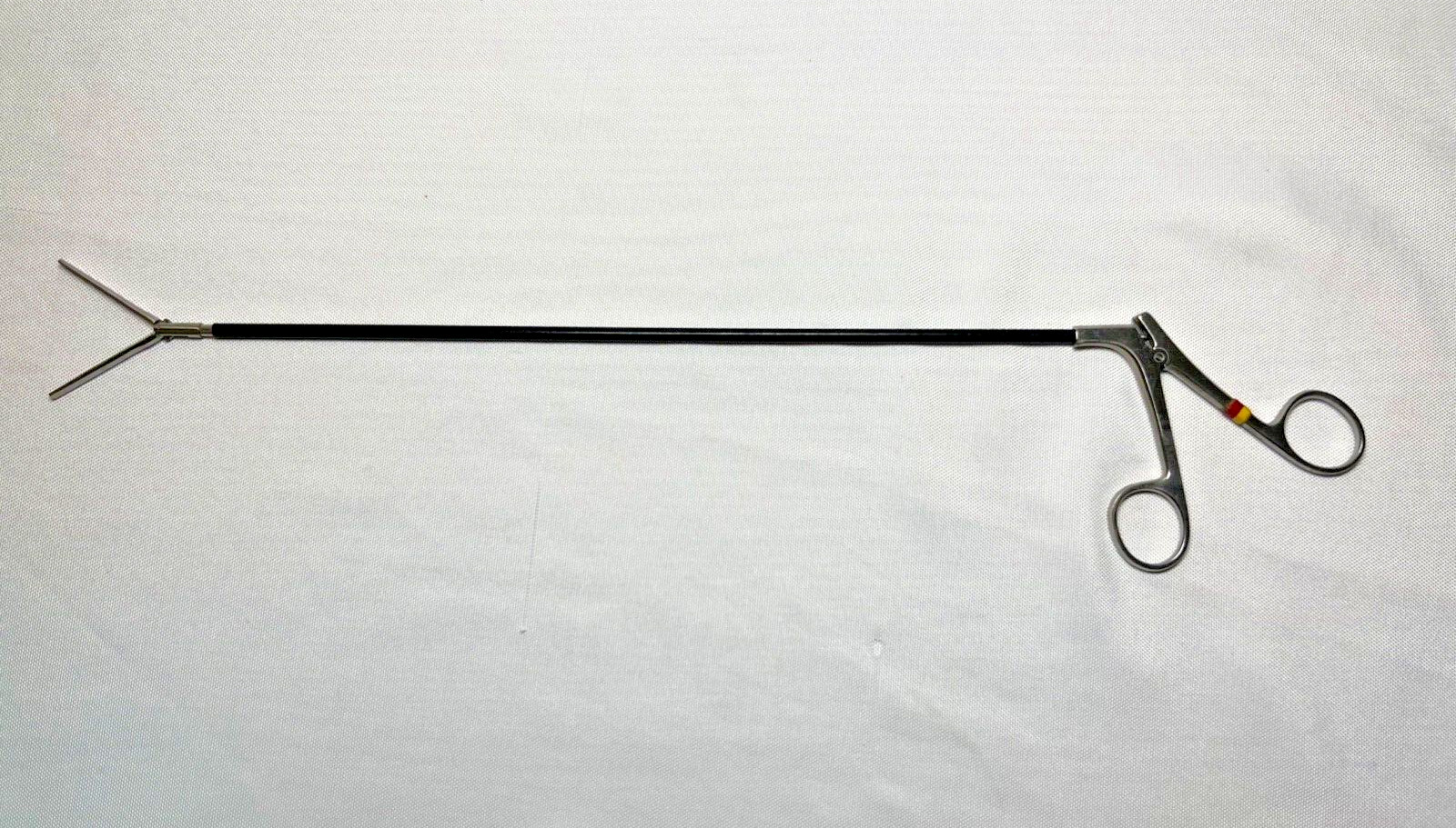 Solos Endoscopy GI-1055 Glassman Clamp 40mm X 5mm