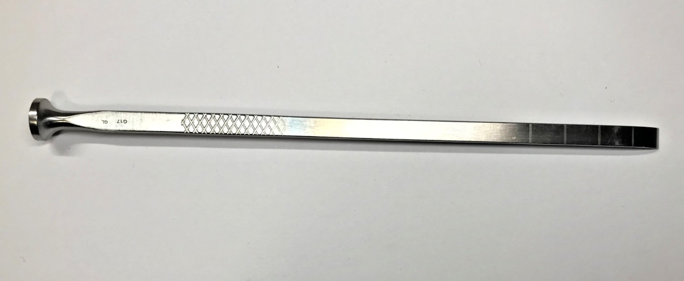 W. Lorenz 01-0407 Epker Curved Osteotome 6mm, 7”