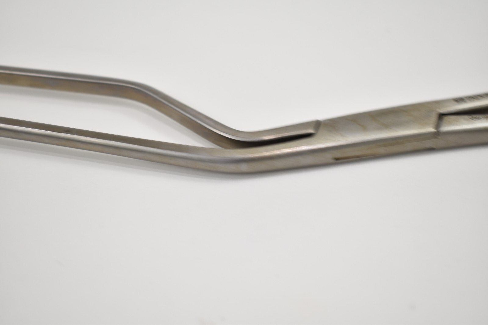 Padgett P-397 Lockwood Abdominal Demarcator 12 3/4″ Stainless Forceps 11mm Wide