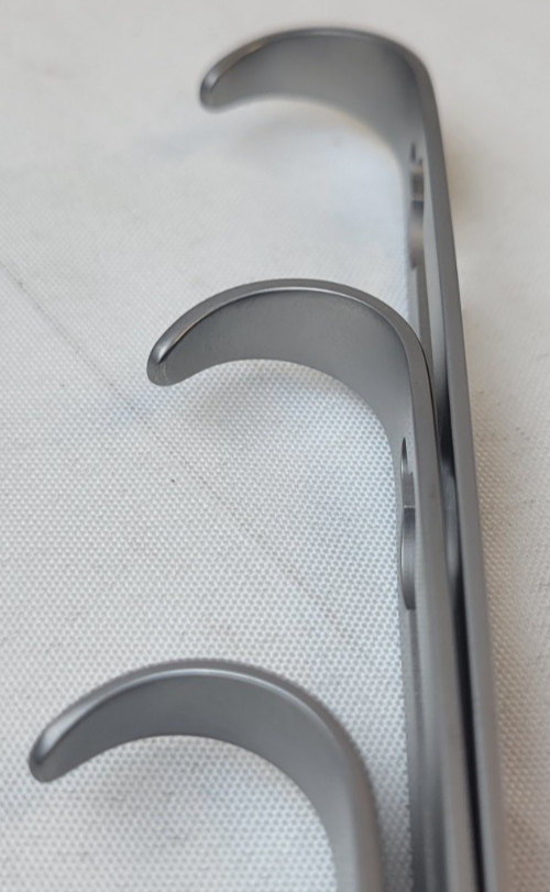 Jarit Henly Center Retractor Blade 205-540, 205-542, 205-544
