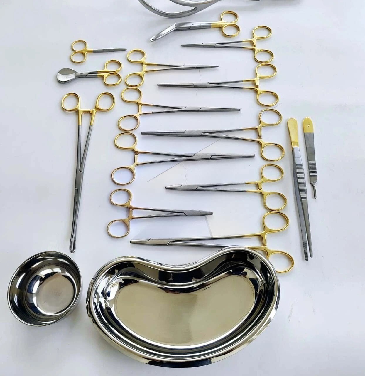 Delivery Set 16 Pcs GYN Surgical Instruments