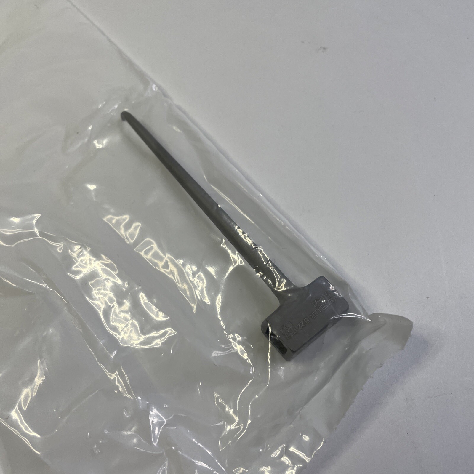V Mueller S-1892 Shadow-Line McCulloch Retractor Blade Hook, 90mm