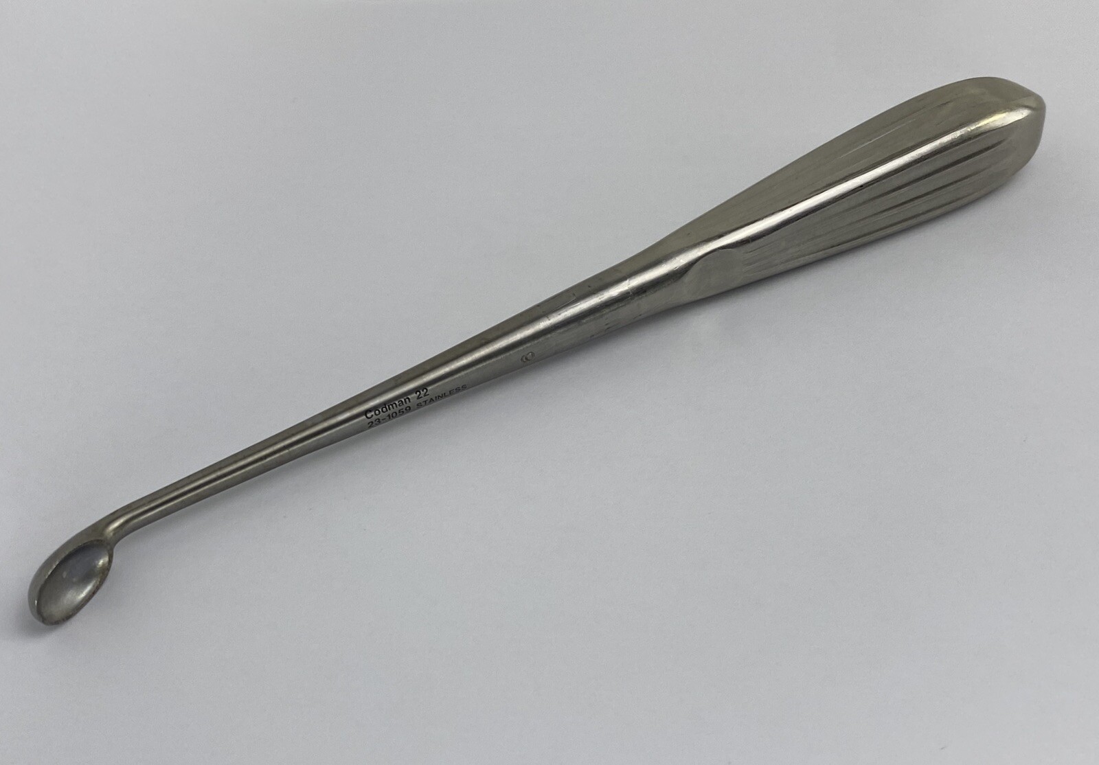 Codman 23-1059 Spinal Fusion Curette Angular Cup Size Number 6 Length 8in