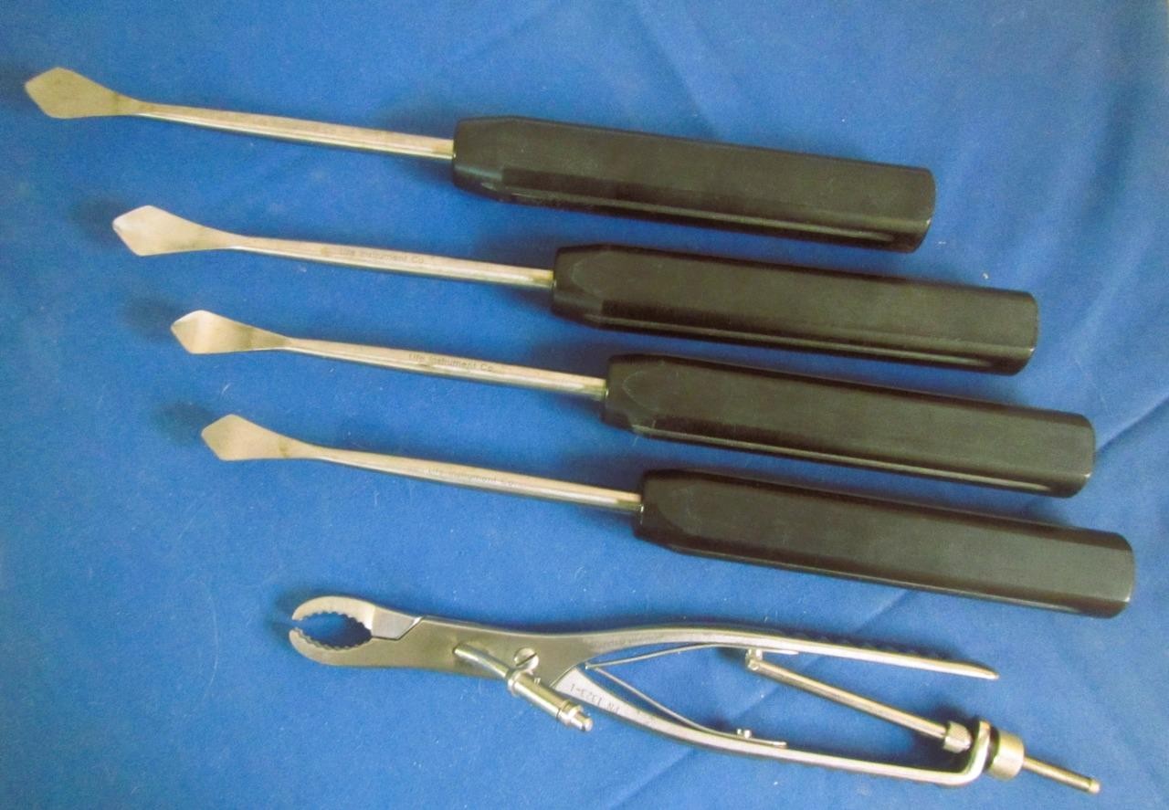 4 Life Instrument Orthopedic Cobb Elevator Set & Synthes Bone Holding Forceps