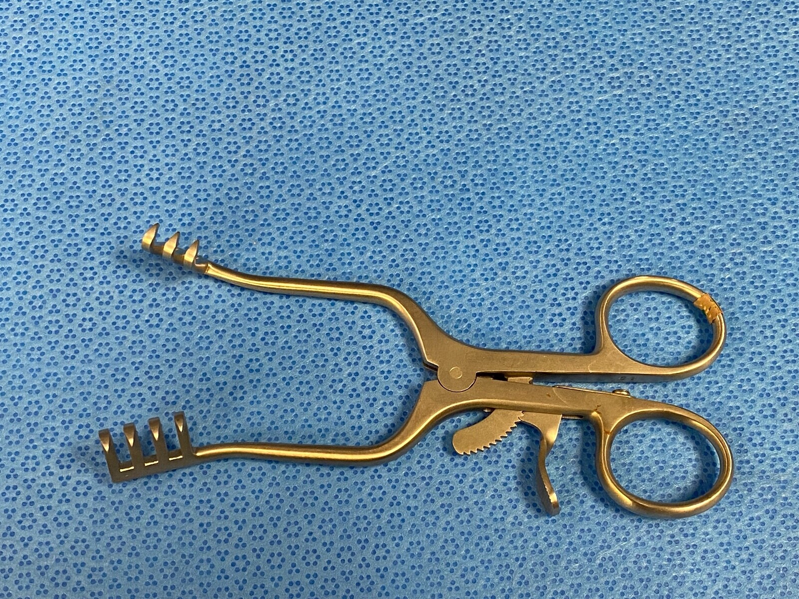 Kmedic 52-498 Weitlander Retractor 3×4 Sharp Prongs 130mm
