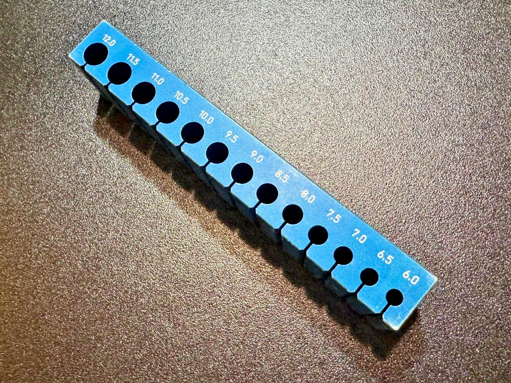 Arthrex AR-1886 Graft Sizing Block 6mm – 12mm