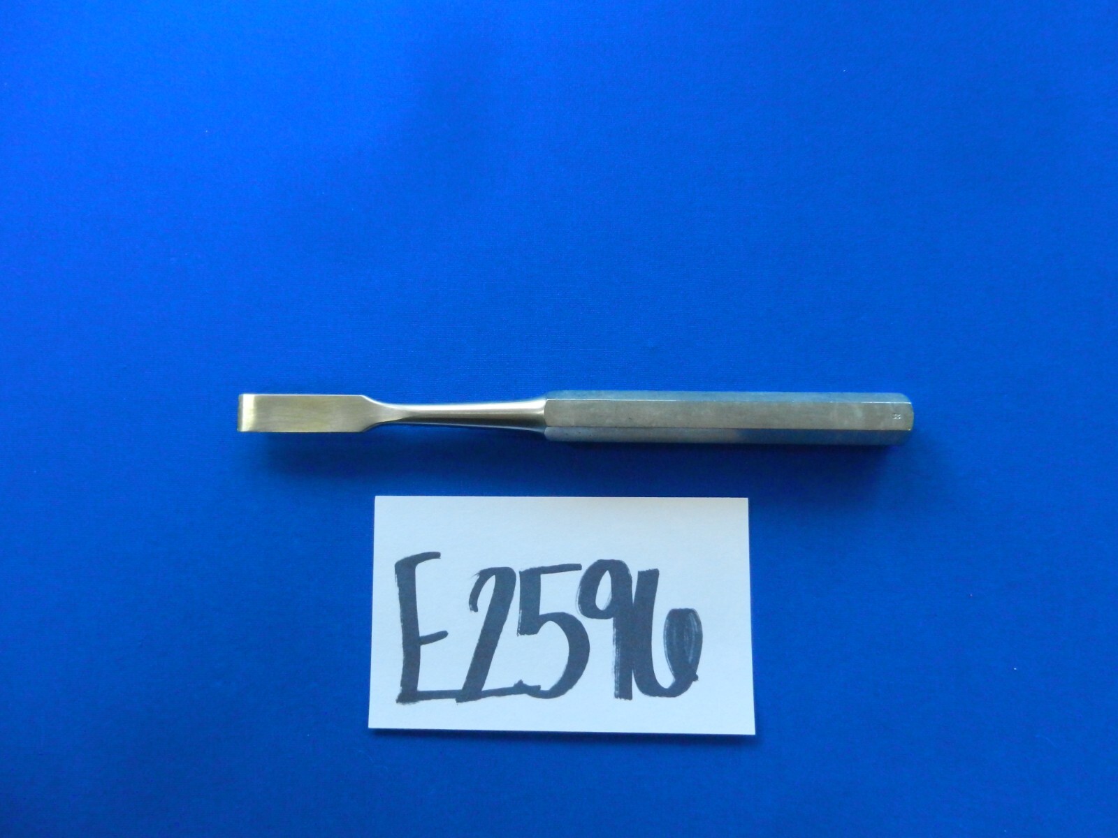 E2596 Jarit 250-142 Hibbs Straight 63mm Orthopedic Osteotome 8.75″ Length