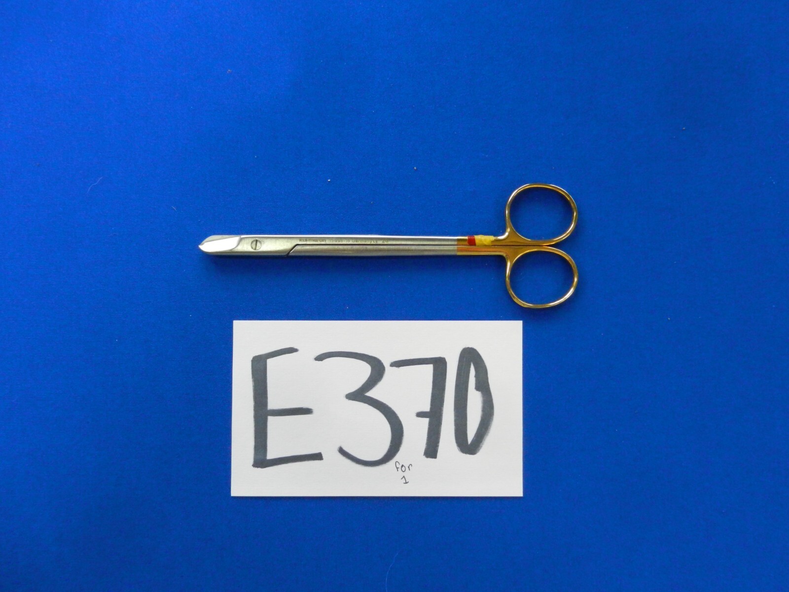 E370 KLS Martin Blunt Tip Vital Scissors 16cm Overall Length 11-996-18
