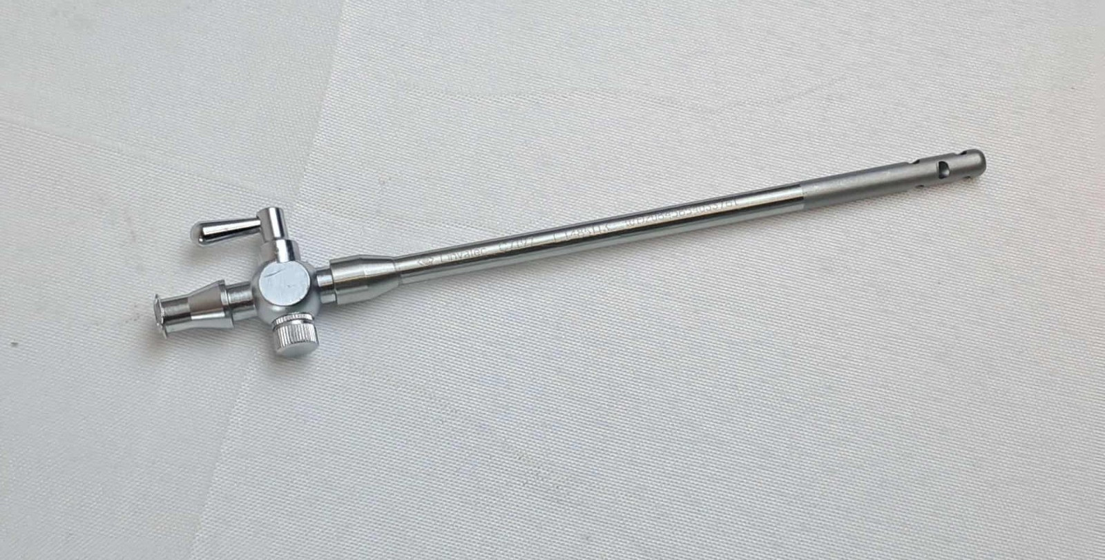 ConMed Linvatec C7197, 4.5mm x 100mm Reusable Inflow/Outflow Cannula