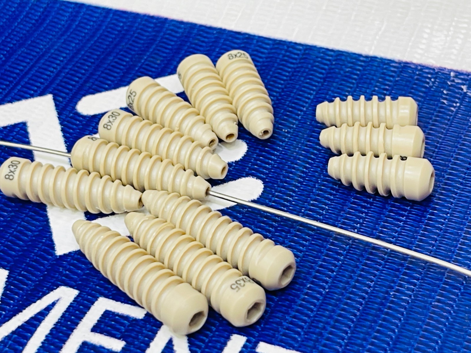 Interference-ACL Hex-Headless Screws Dia: 8mm (Length 20 to 35mm) , 21Pcs PEEK