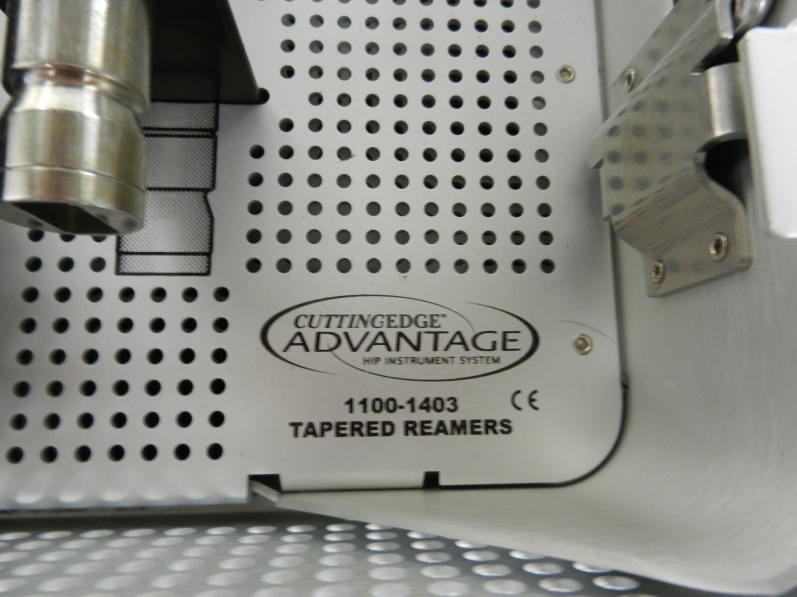 F138 Stryker Orthopedics CuttingEdge Advantage 1100-1403 Tapered Reamers Set