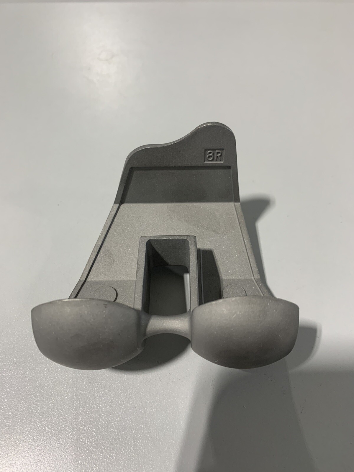 Total Knee Femoral Trial Right Size 8 Casting 8106-8492 / 81068492 / AE8439