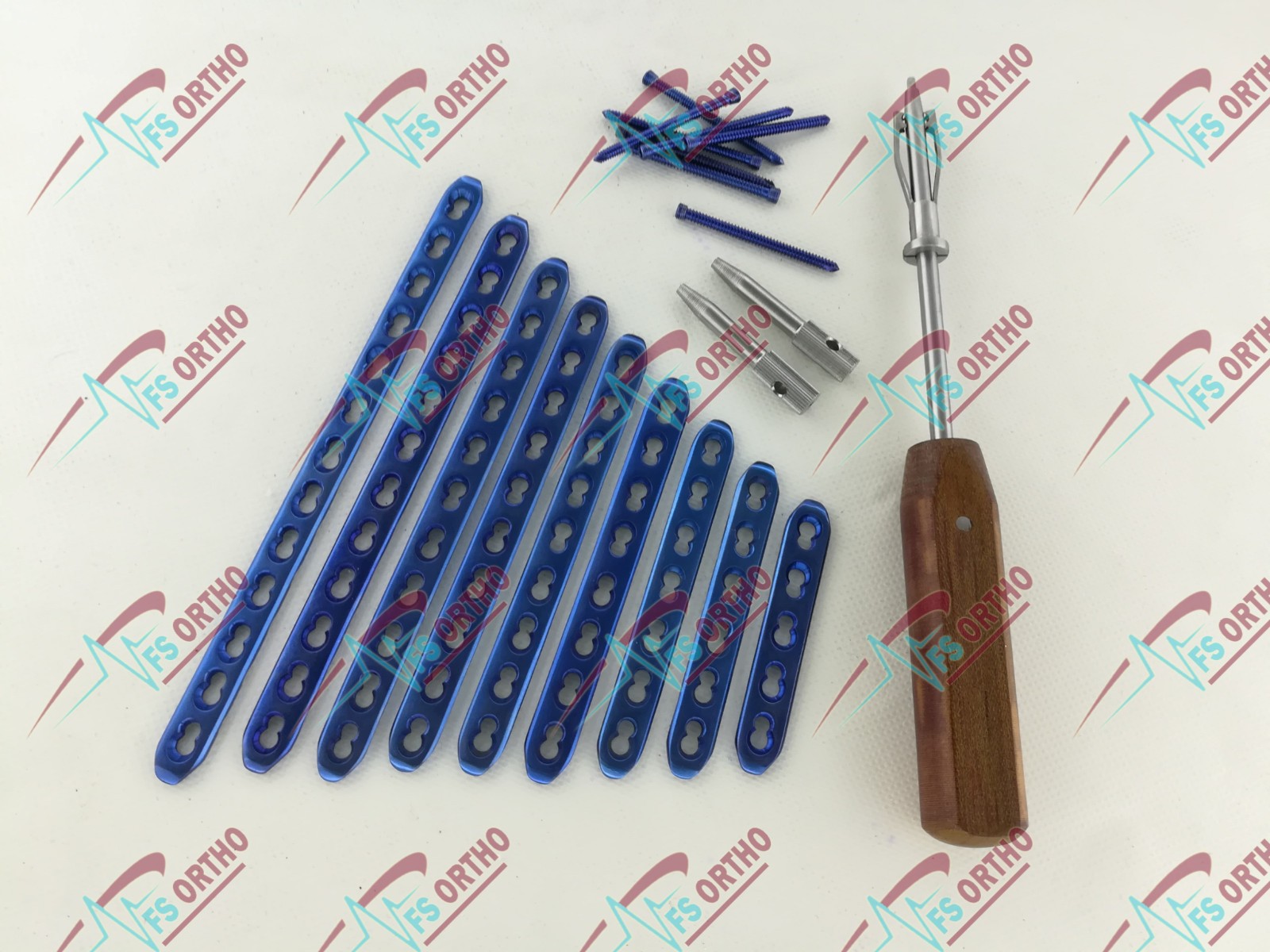 Safety Ĺocking 3.5mm Small Straight Plates 16H & Screws 82 Pcs Set