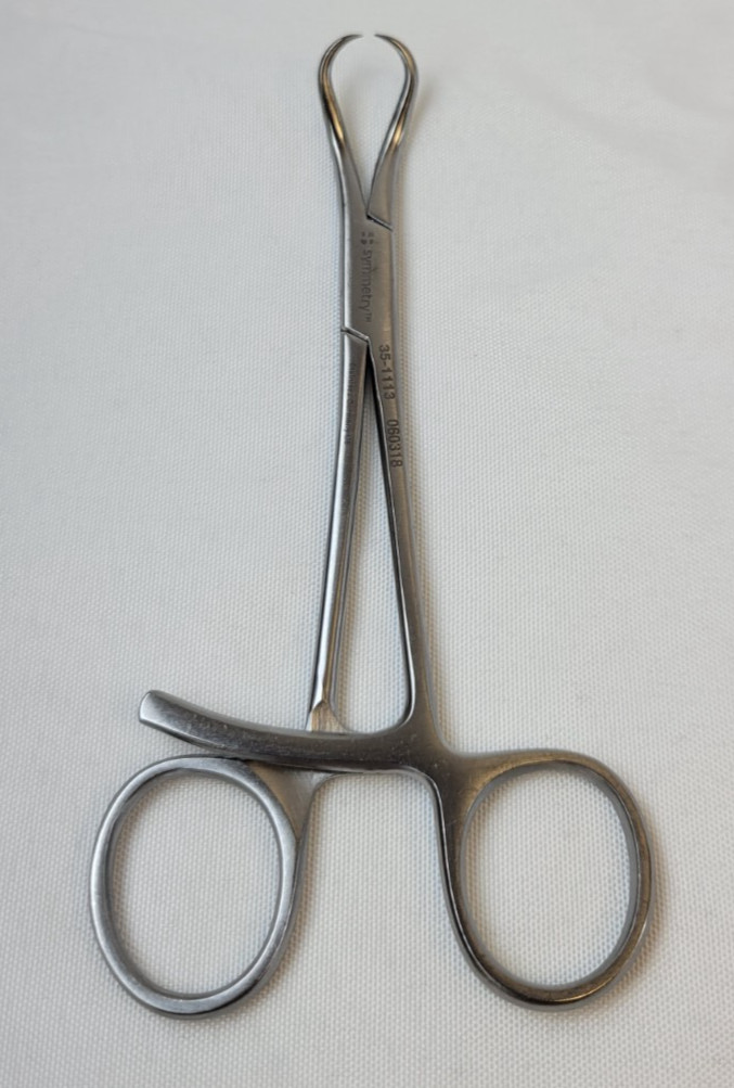 Symmetry 35-1113 Bone Reposition Forceps, Curved Jaws, 5-1/4″, Orthopedic