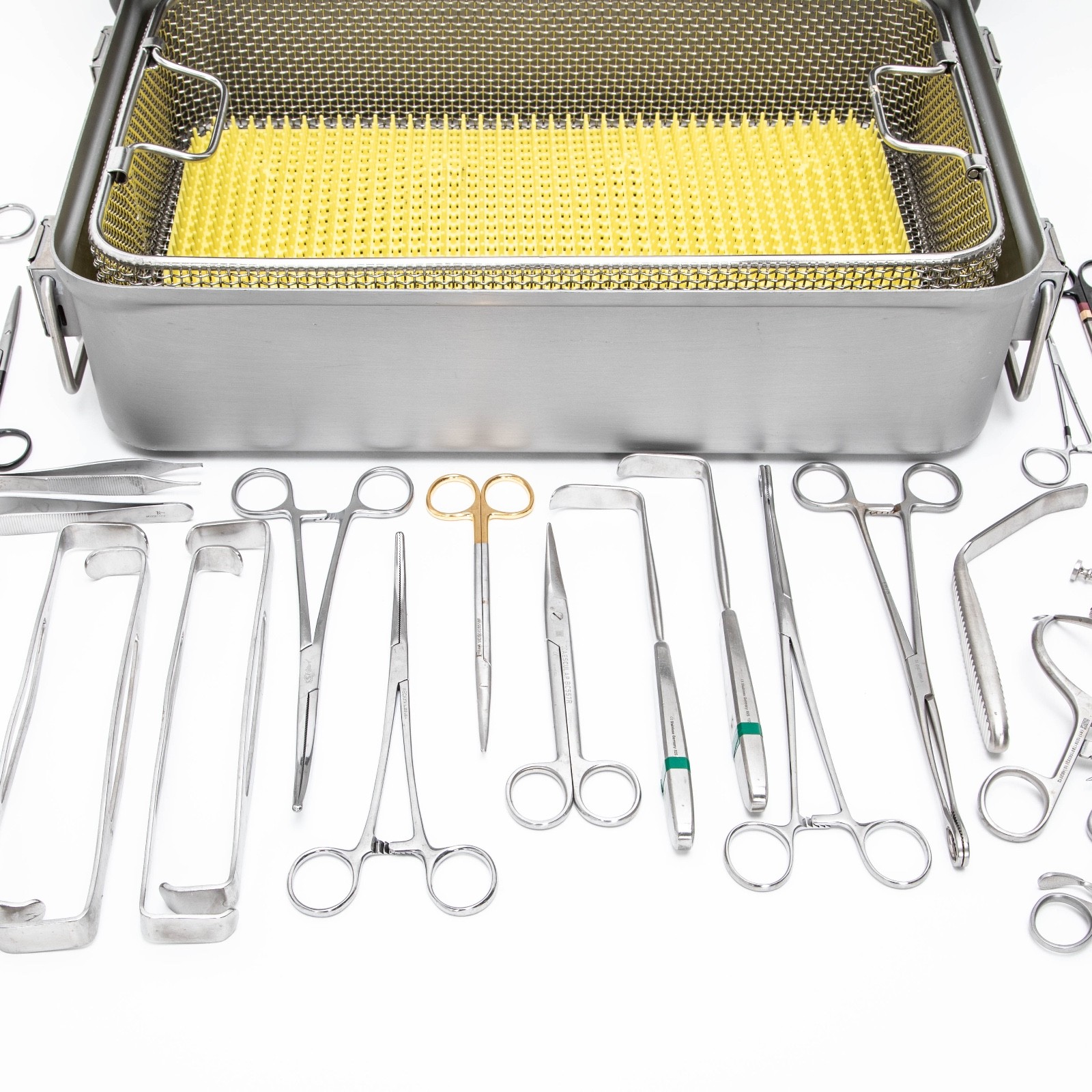 V. Mueller NL 156 General Surgery Instrument Set – Forceps Scissors Retractors
