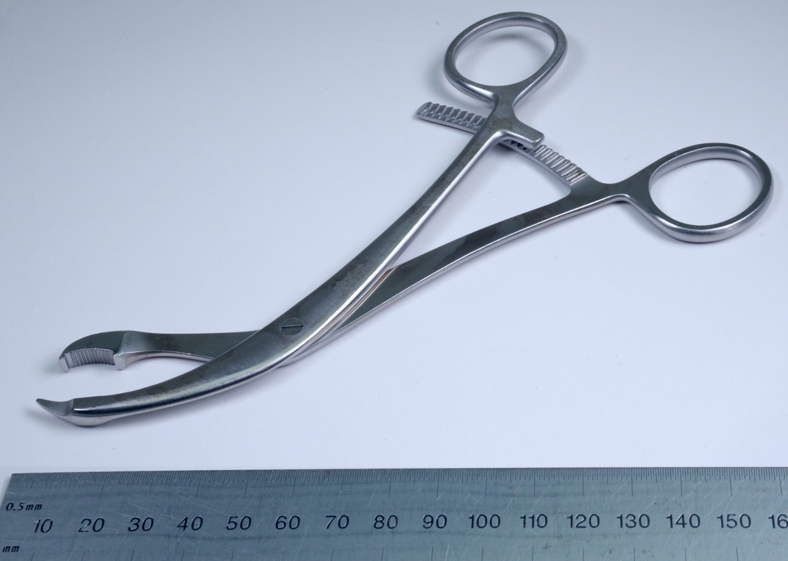 Stryker #702931 Repositioning Forceps 6¾” Stainless Steel Surgical