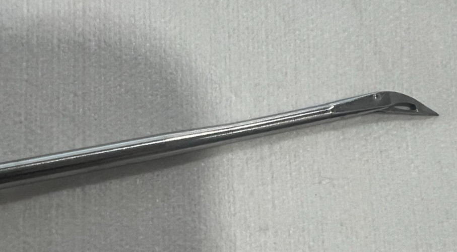 Arthrex AR-11890 BirdBeak Forceps, 22° Up Tip, 2.75 mm