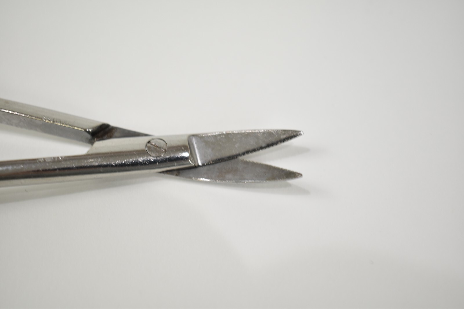 Surgical Scissors 7″ Angled 3 PC Stainless Steel Serrated Blades Misdom Frank