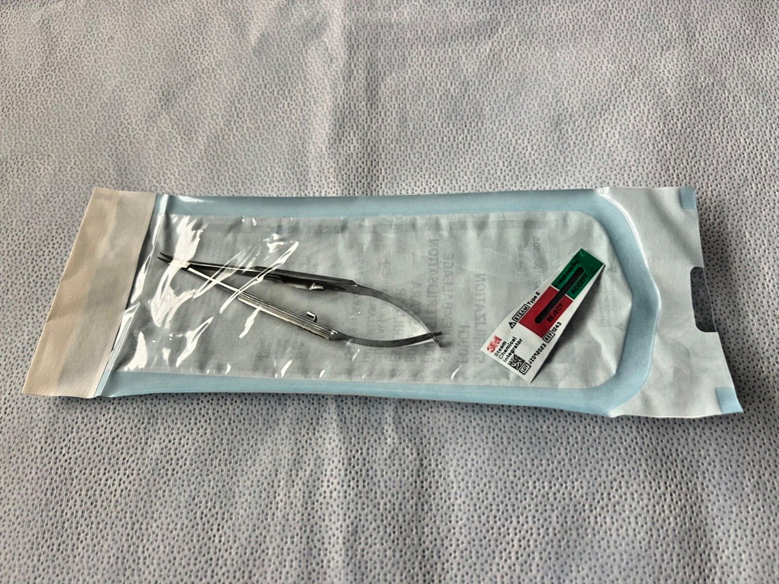 Set Of 2 MSI Precision Instruments Ophthalmic Small Curved Needle Holders 4-3/4″