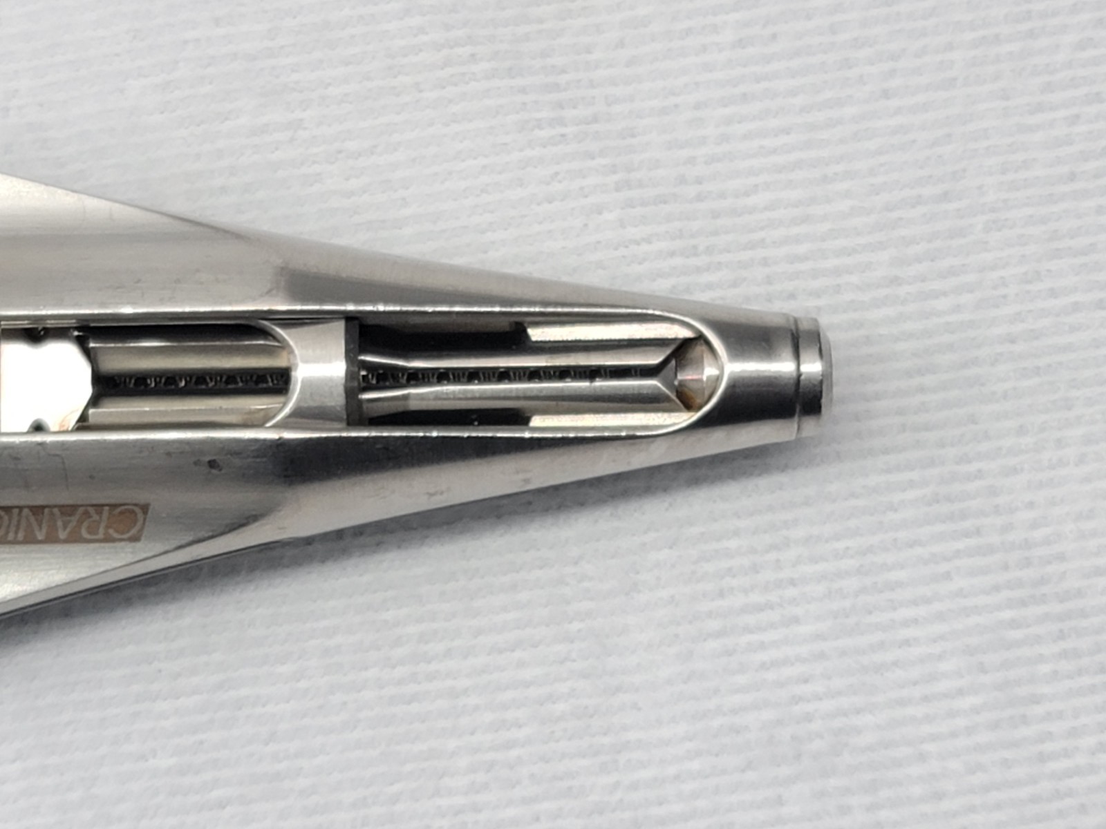 Aesculap FF494R Applier, with Automatic Strain Relief