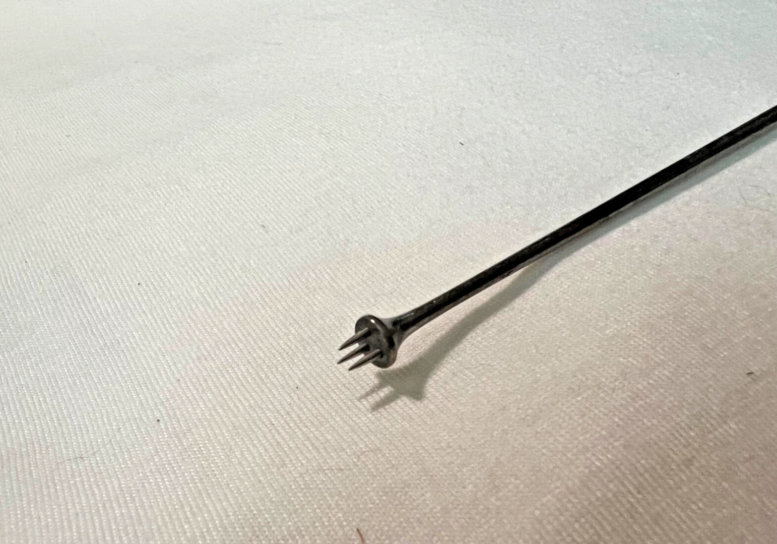 Aesculap FF624R Surgical Hardy Fork 9-5/8″ Length Neurology Spinal