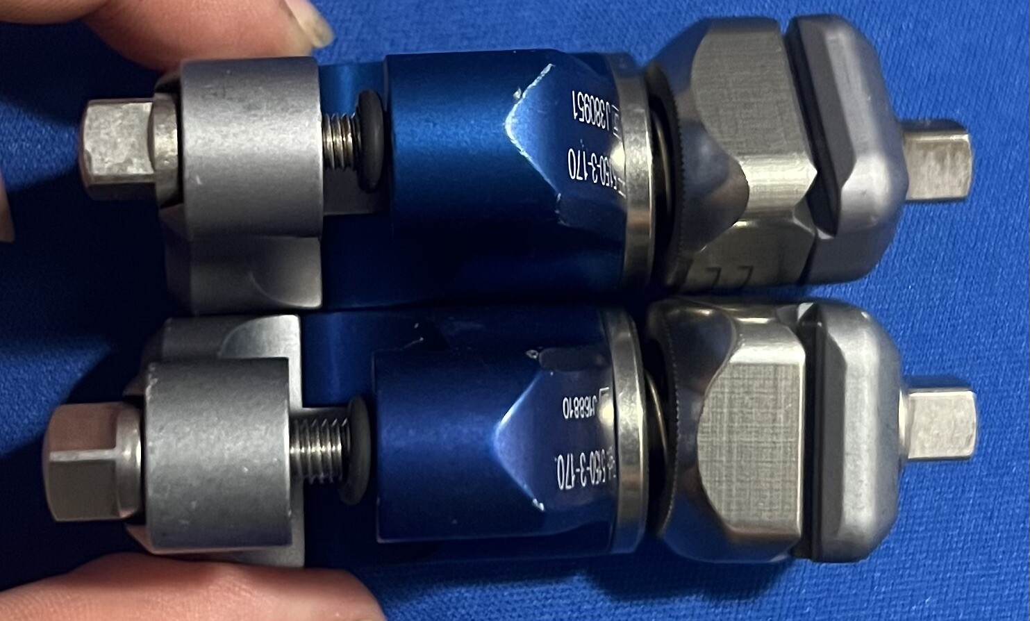 Stryker Howmedica 5150-3-170 monotube Pin Clamp Blue Lot Of 2