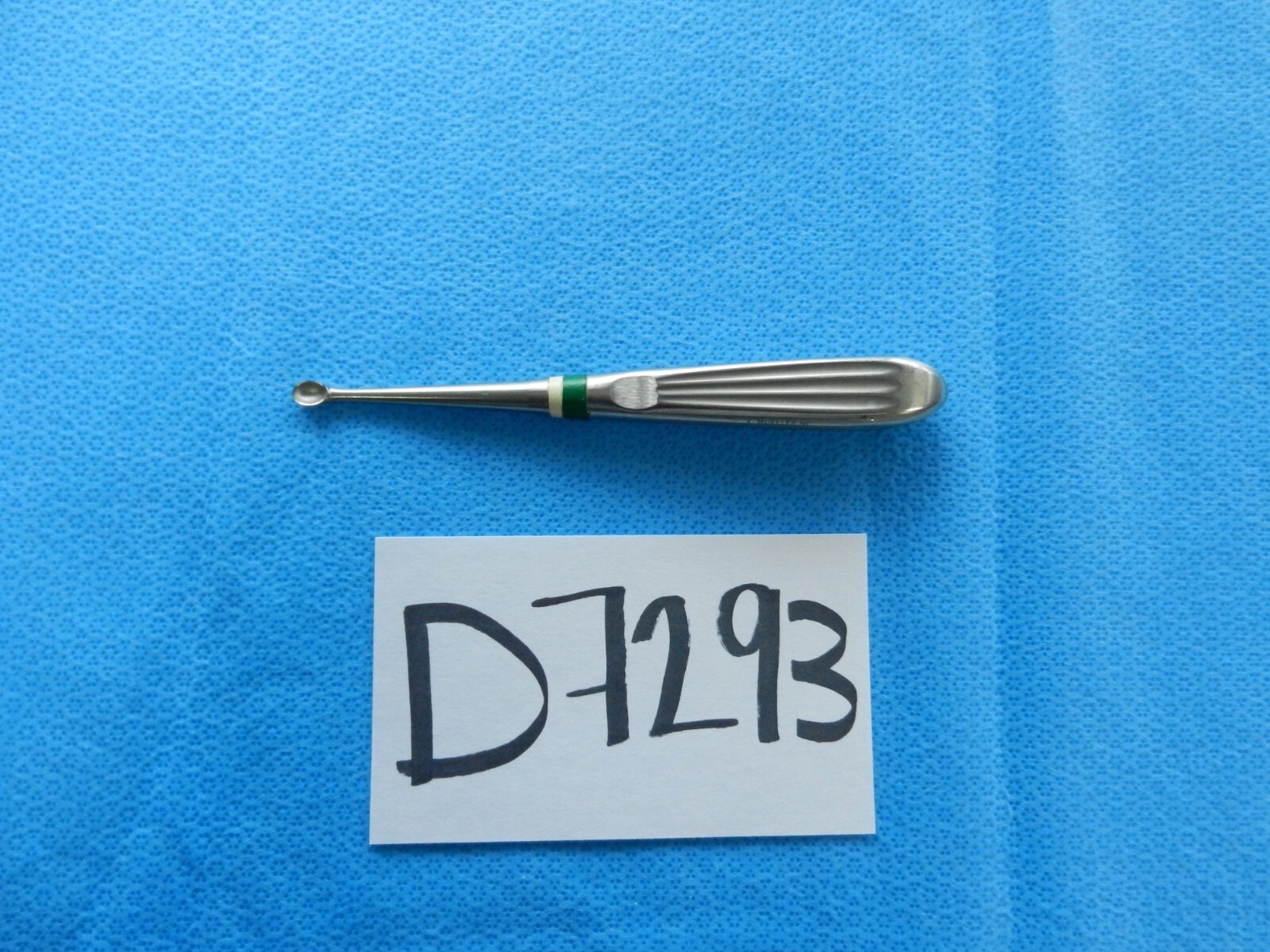 D7293 V. Mueller Spratt 7mm Oval Cup Mastoid Curette Size 3 AU6605