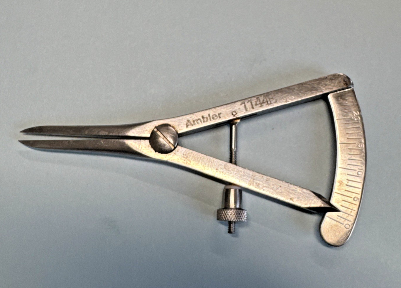 Ambler 1144E Castroviejo Straight Tip Caliper