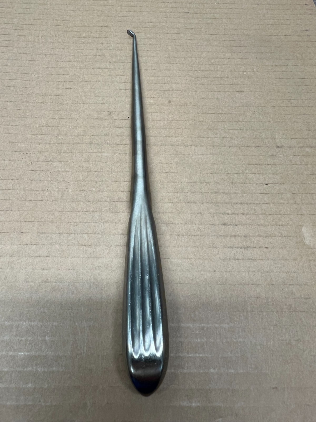Life Instruments 810-0920-1 Angled Brun Curette, Size 00, 9″ overall length